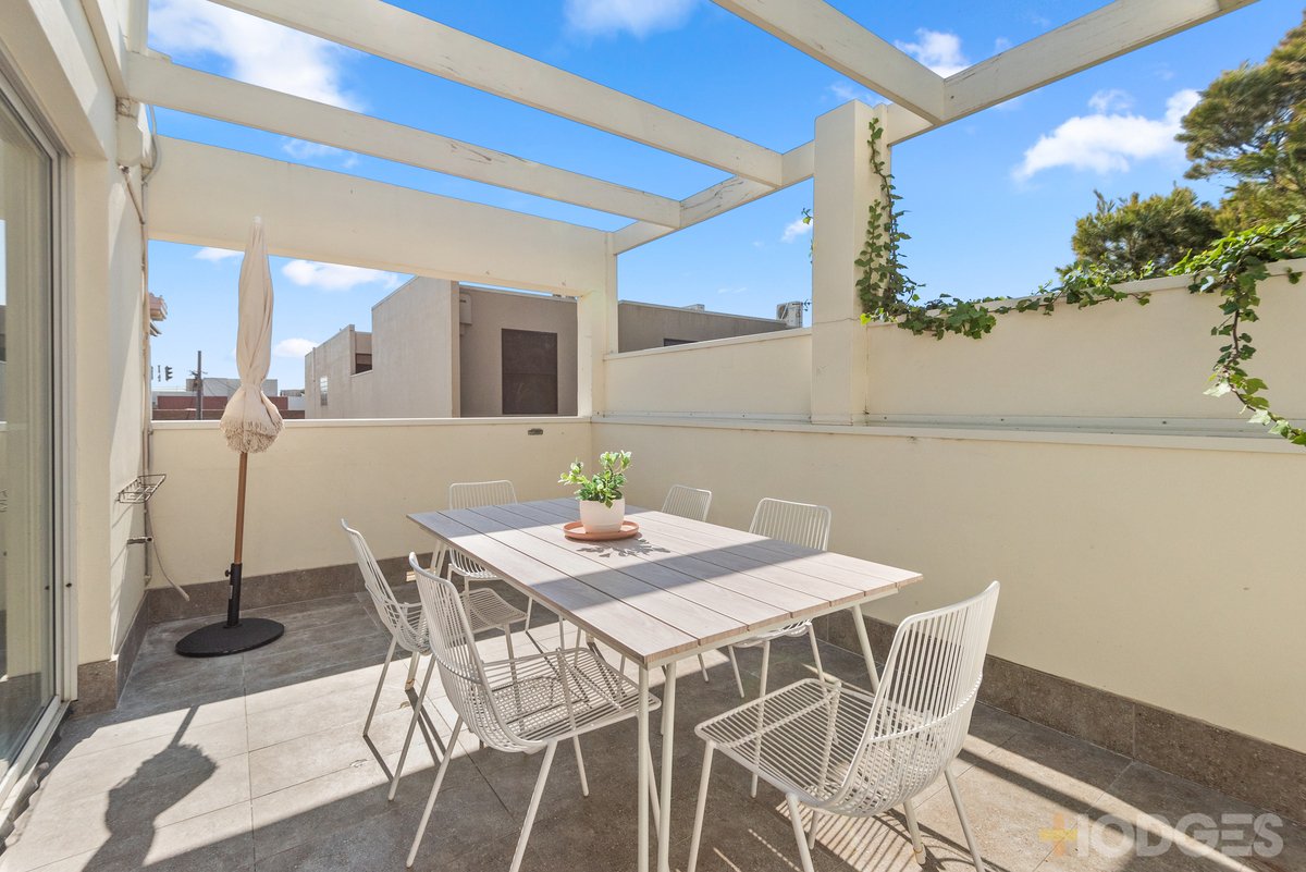 5 / 22A Bluff Road Black Rock - Residential for sale