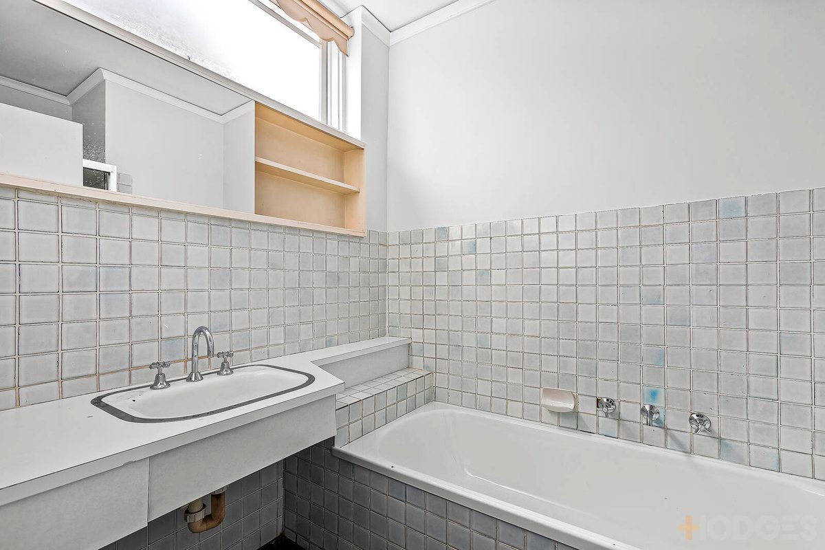 5 / 233 Alma Road St Kilda East - Residential for sale