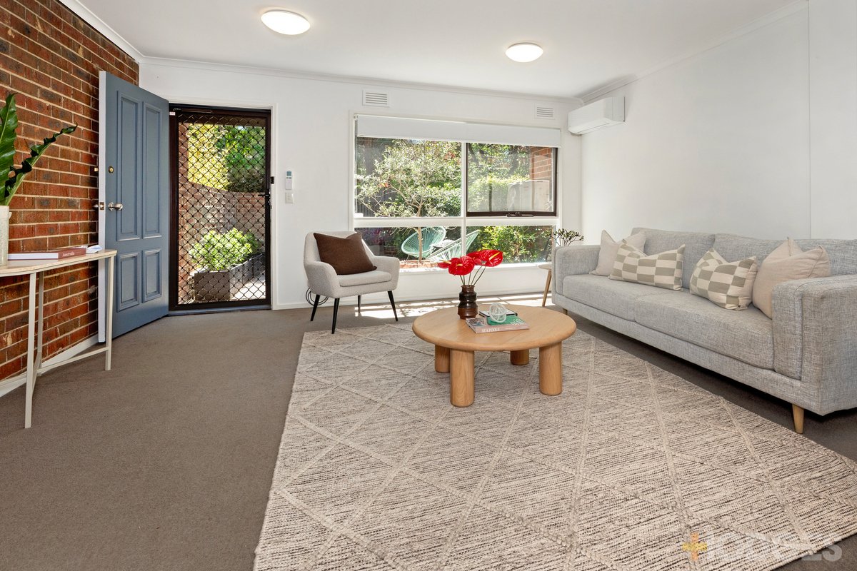 5 / 252 Barkly Street St Kilda - Residential for sale