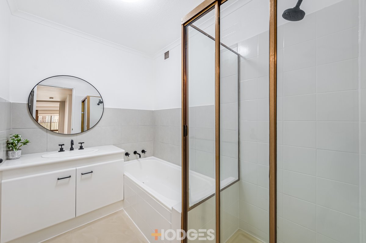 5 / 27 Queens Road Melbourne - Residential for sale