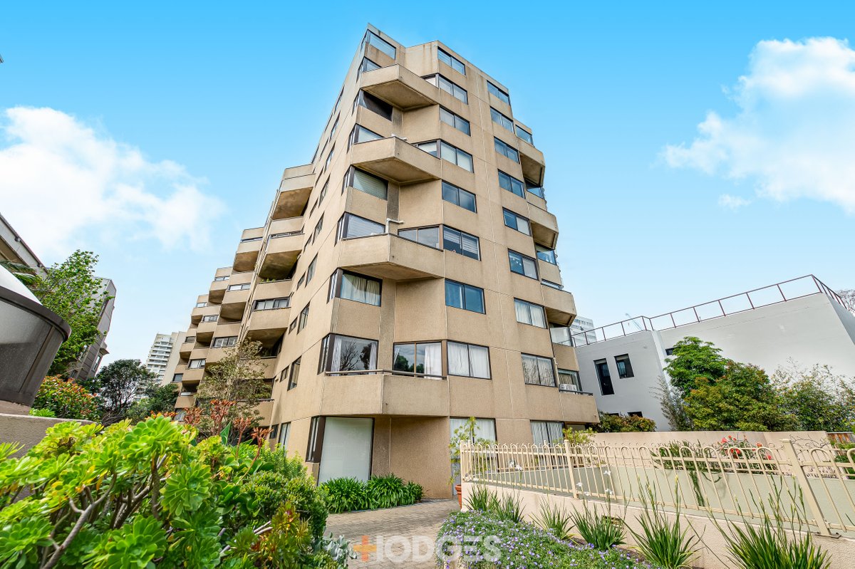 5 / 27 Queens Road Melbourne - Residential for sale