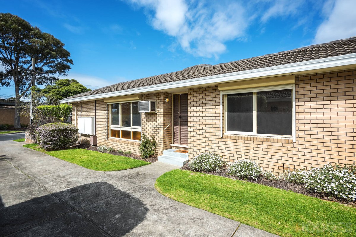 5 / 3-7 Davies Street Mentone - Residential for sale