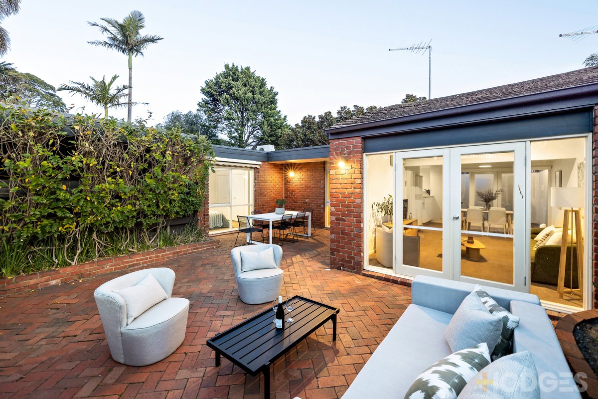 5 / 3 Landcox Street Brighton East - Residential for sale