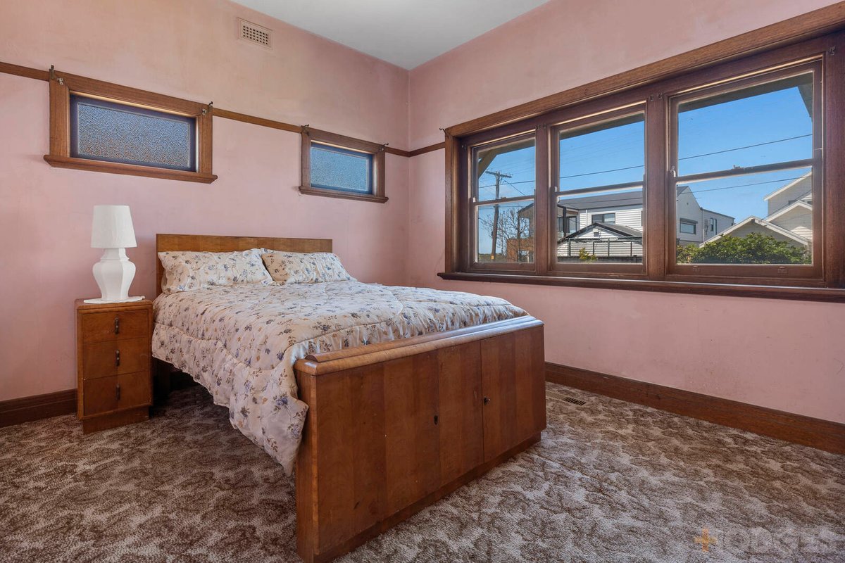 53 Walker Street Rippleside - Residential for sale