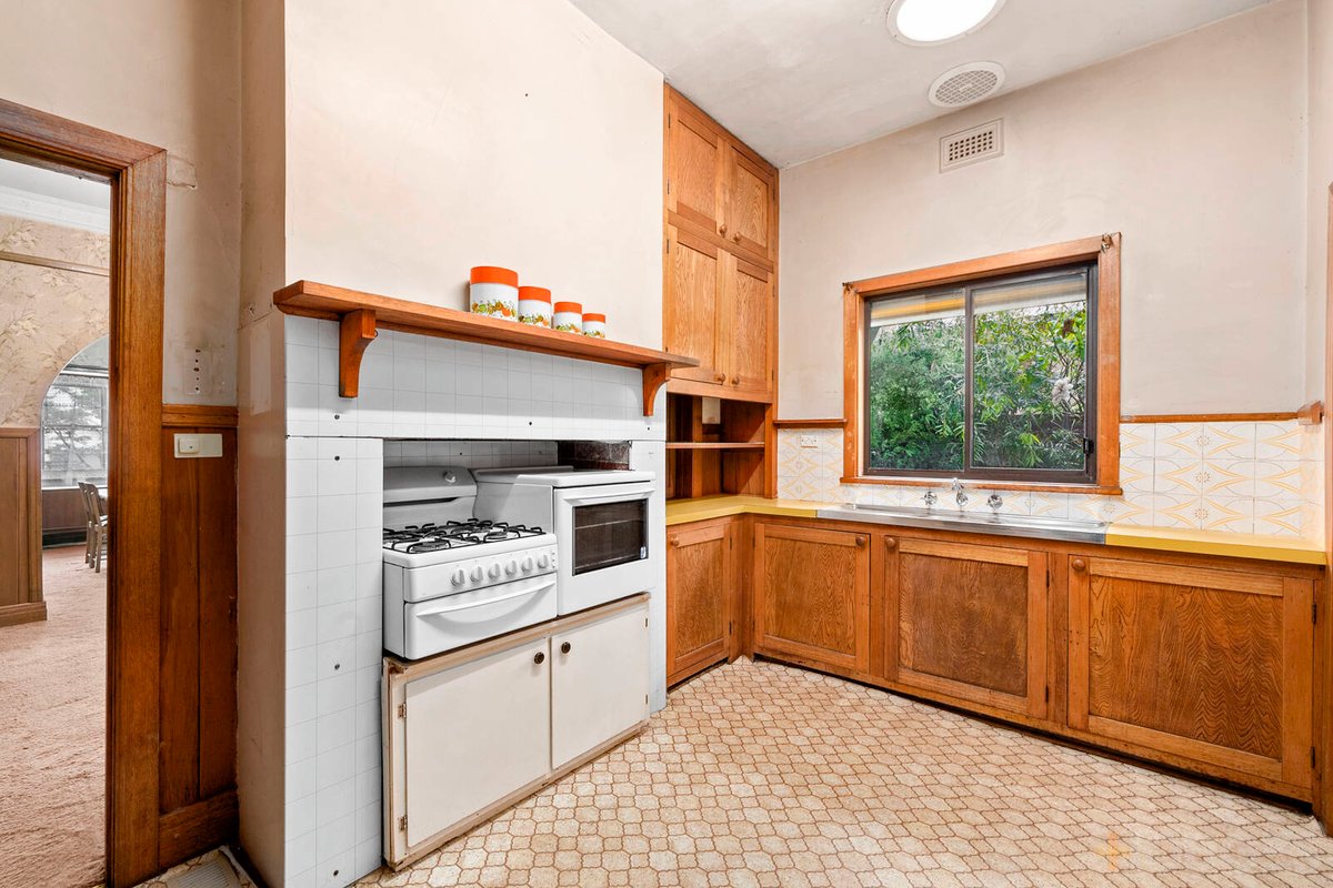 53 Walker Street Rippleside - Residential for sale