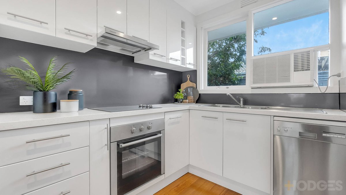 5 / 30 Flinders Street Mentone - Residential for sale