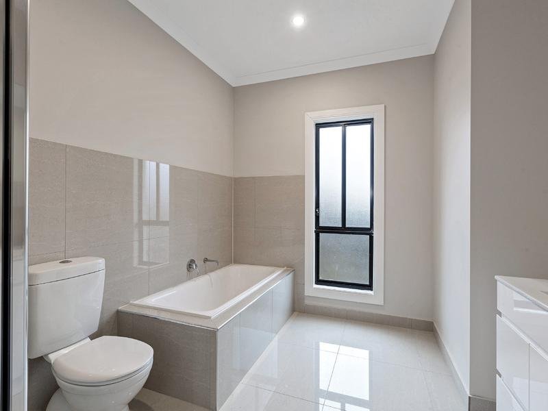 5 / 357 Geelong Road KINGSVILLE - Residential for sale