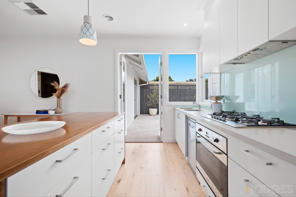 1 / 54 Beaumaris Parade Highett - Residential for sale