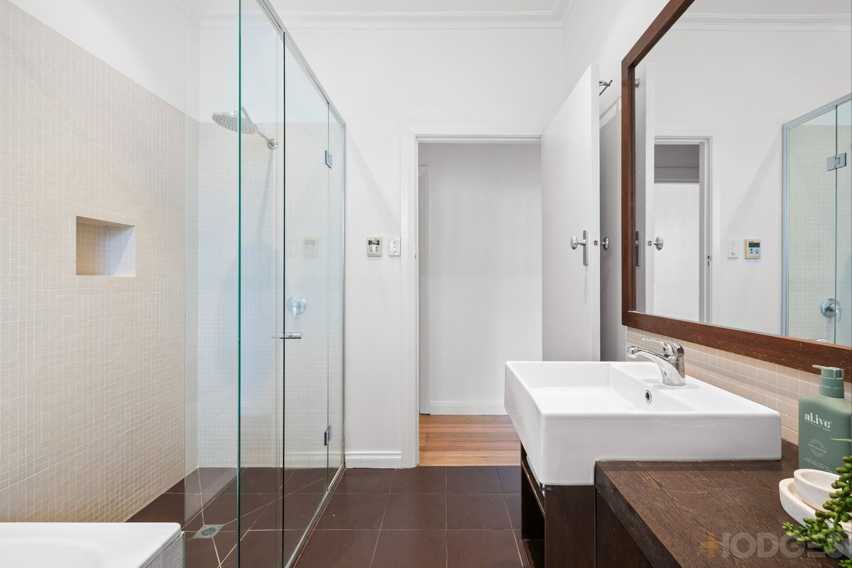 1 / 54 Beaumaris Parade Highett - Residential for sale