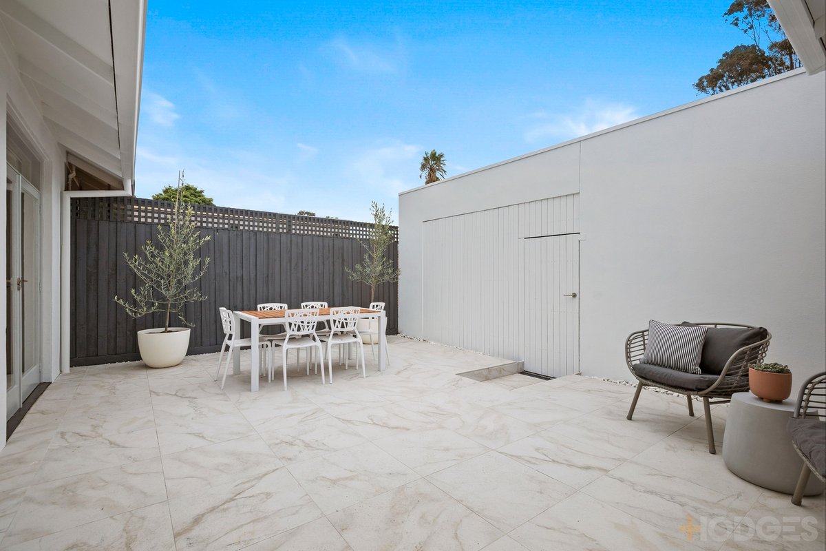 1 / 54 Beaumaris Parade Highett - Residential for sale