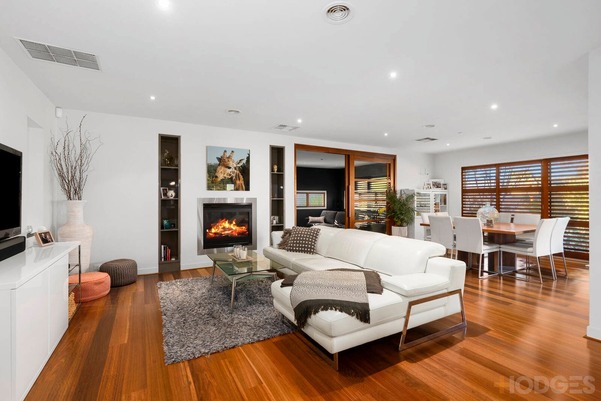 54 Country Gardens Drive Lara - Residential for sale