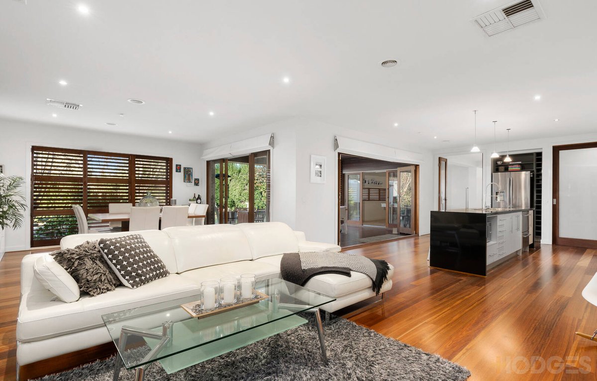 54 Country Gardens Drive Lara - Residential for sale