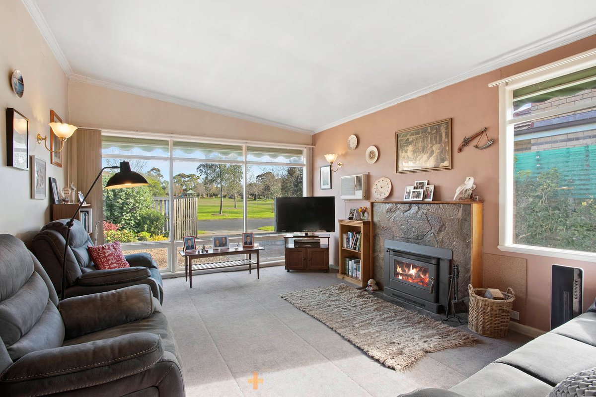 54 Heytesbury Street Herne Hill - Residential for sale
