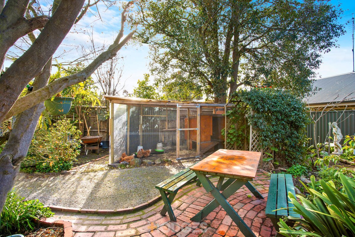 54 Heytesbury Street Herne Hill - Residential for sale