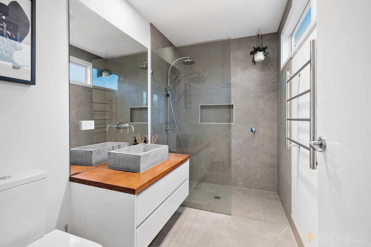54 Lascelles Avenue Manifold Heights - Residential for sale