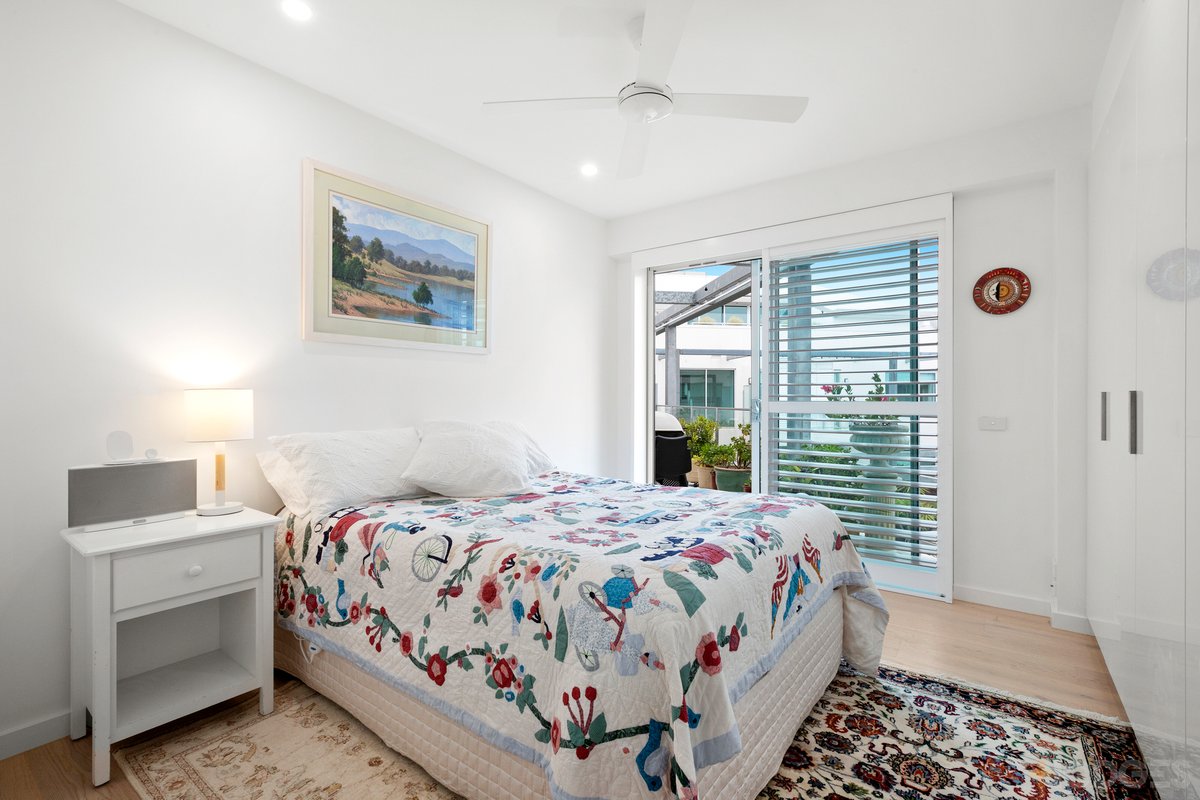 54 / 15 Beach Road Hampton - Residential for sale