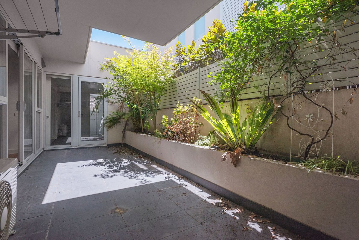 5 / 464 Hawthorn Road Caulfield South - Residential for lease