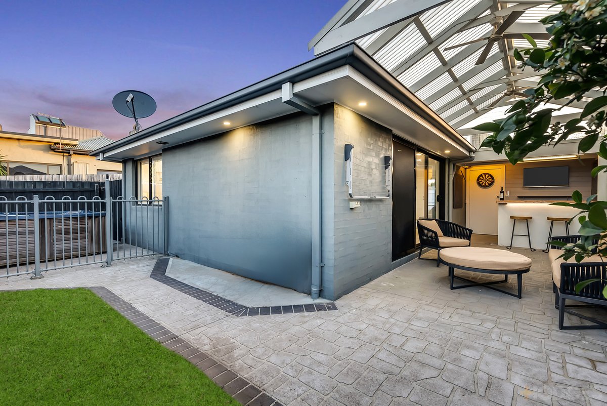 549A Station Street Carrum - Residential for sale