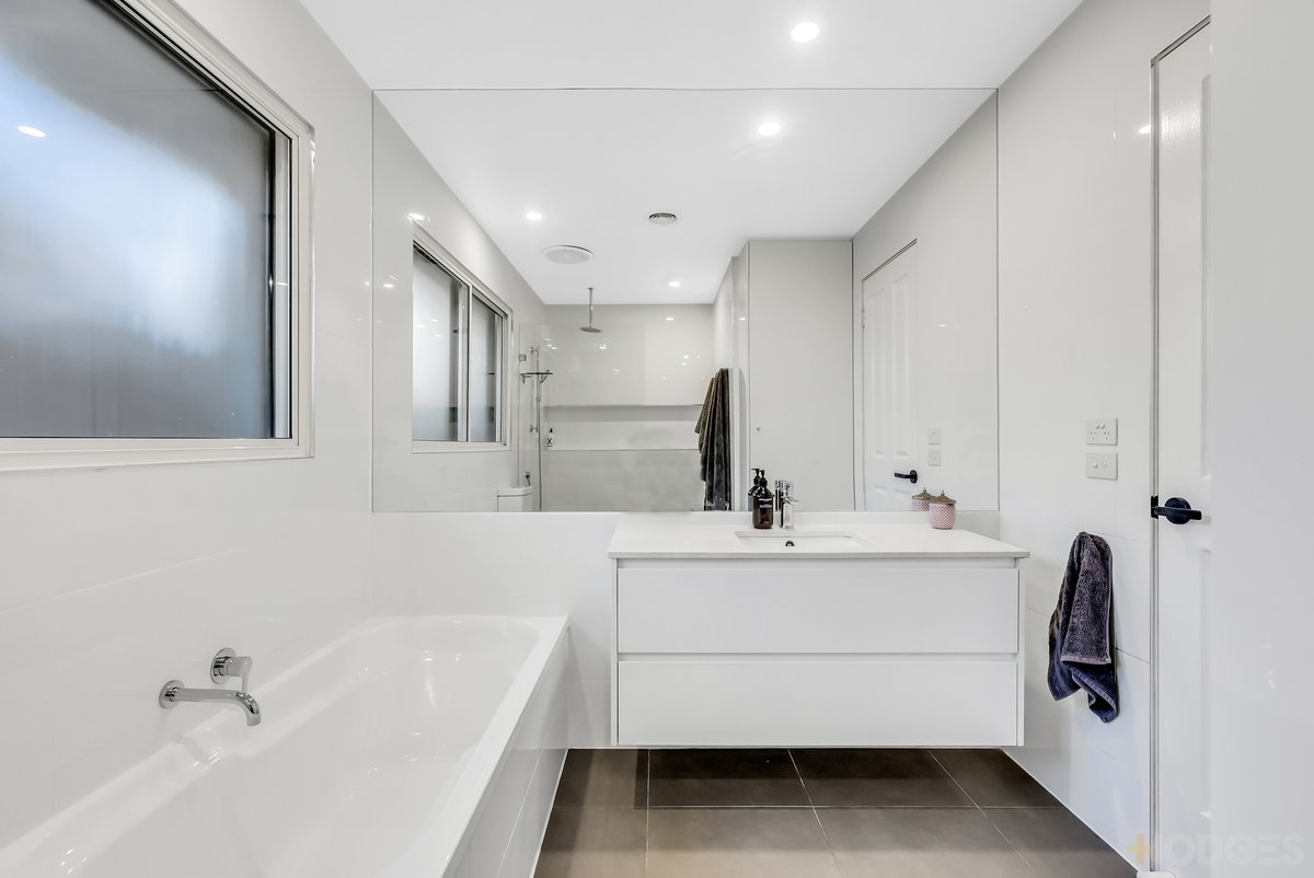549A Station Street Carrum - Residential for sale