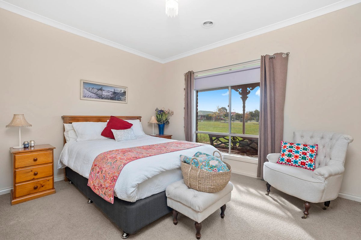 55-65 Blackbird Circuit Lara - Residential for sale