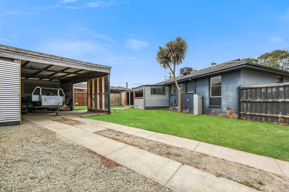 55 Robertson Drive MORNINGTON - Residential for sale