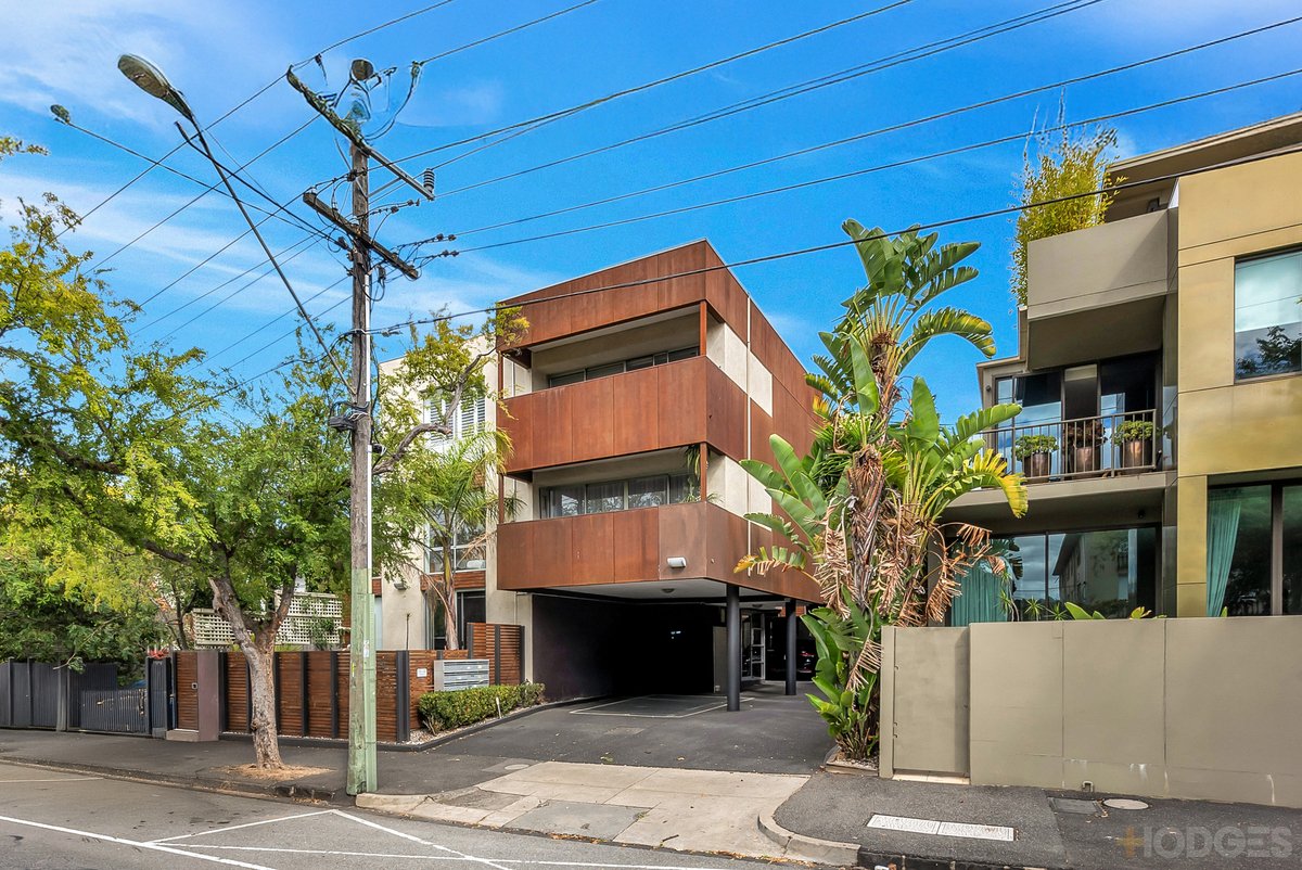 5 / 50 Ormond Road Elwood - Residential for sale