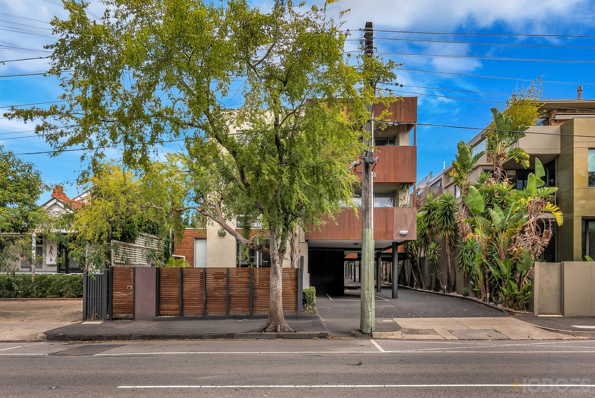 5 / 50 Ormond Road Elwood - Residential for sale