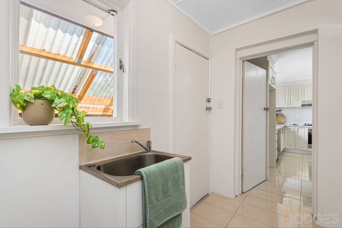 5 / 589 Barkly Street West Footscray - Residential for sale