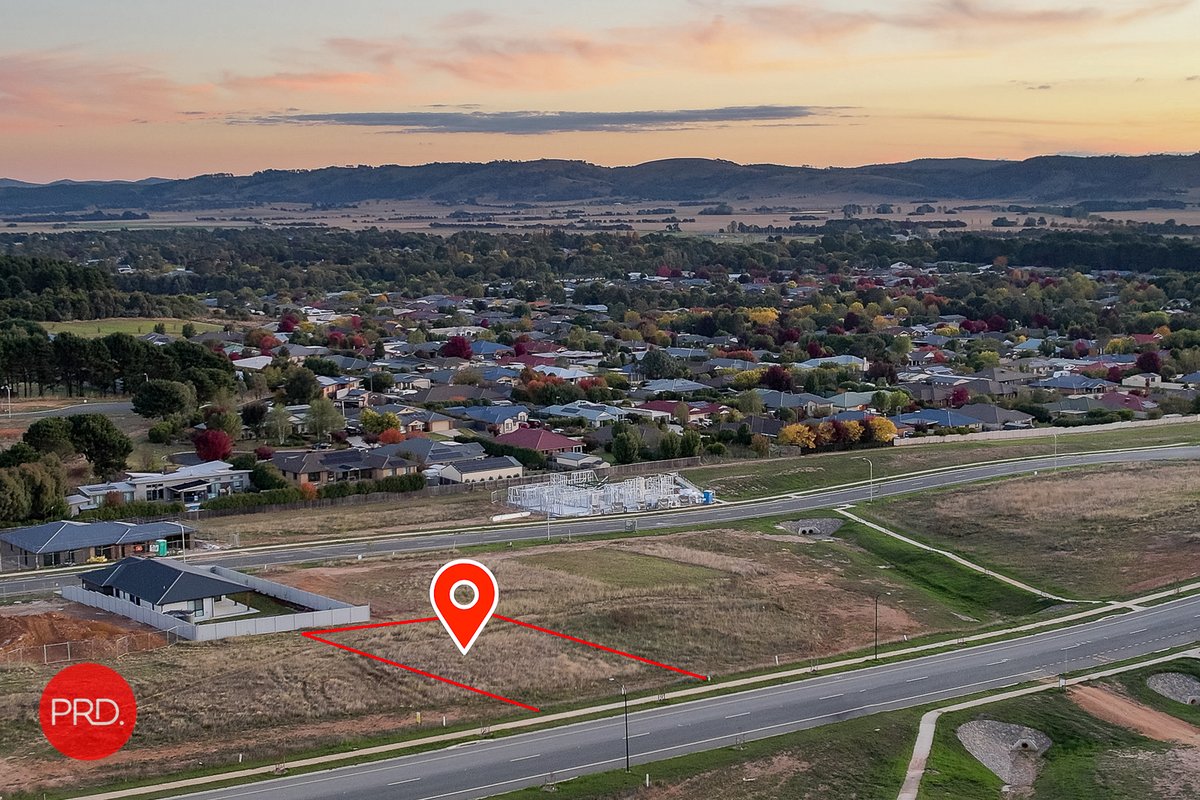 56 Birchfield Drive, BUNGENDORE NSW 2621