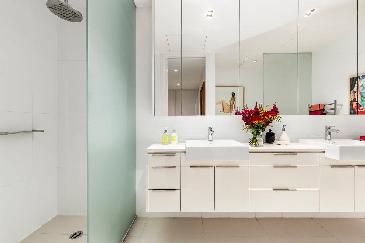 56 / 15 Beach Road Hampton - Residential for sale