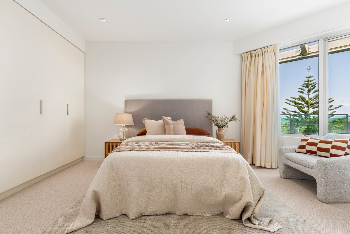 56 / 15 Beach Road Hampton - Residential for sale