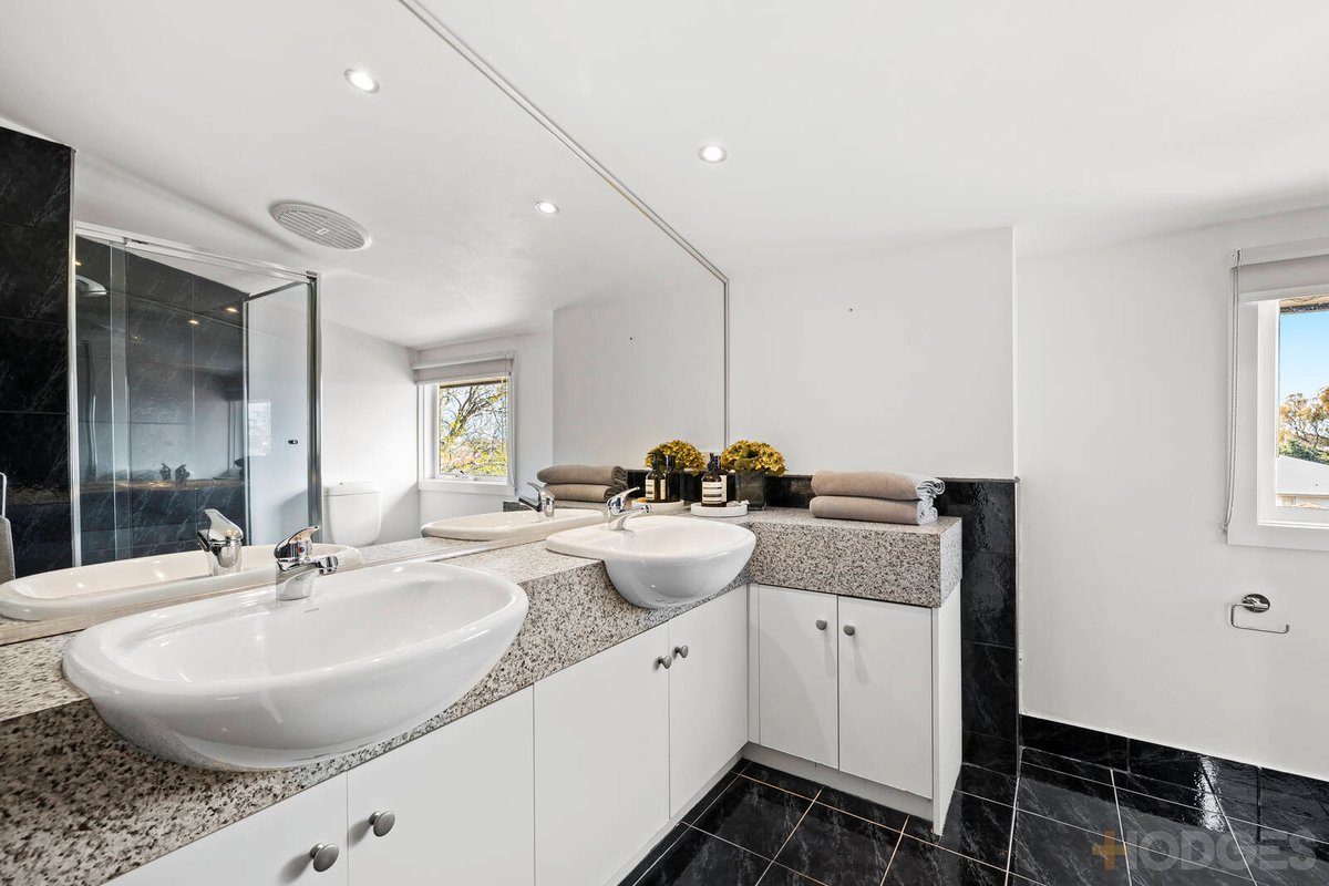 5 / 69 Flinders Street Mentone - Residential for sale