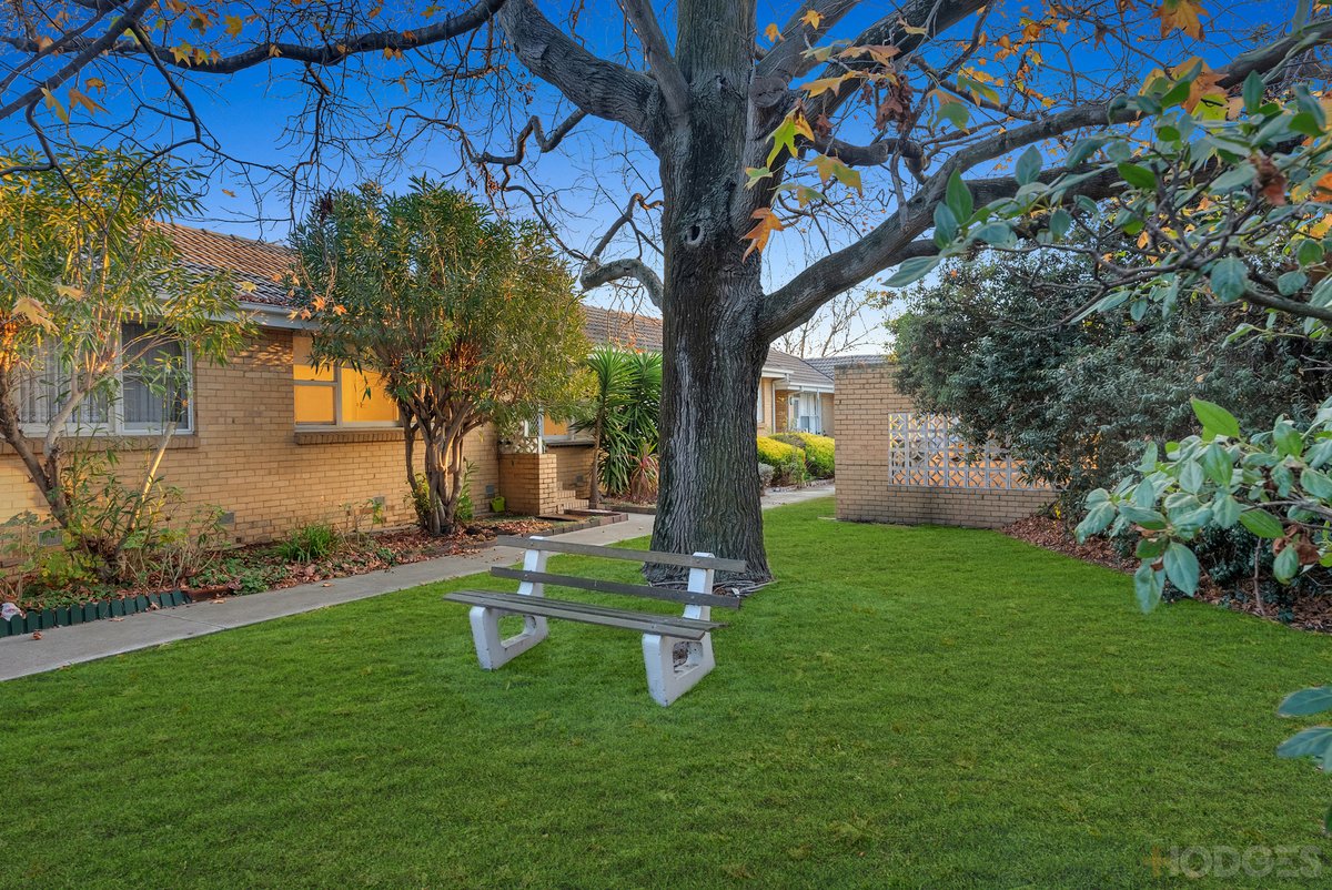 5 / 7 Como Parade East Mentone - Residential for sale