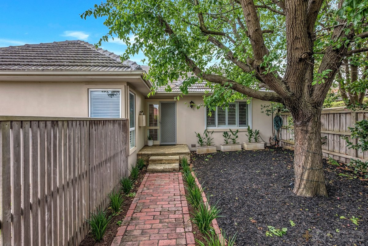 57 Sixth Street Parkdale - Residential for sale