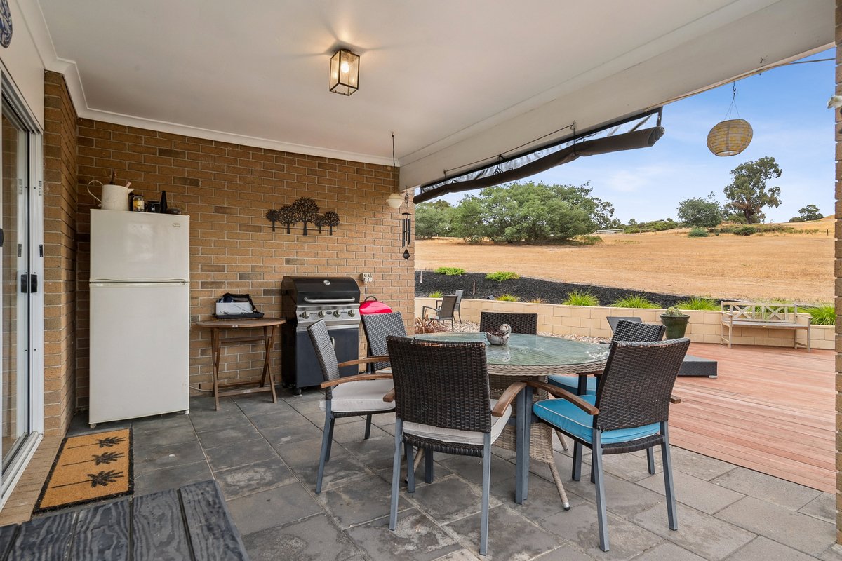 570 Ogradys Road Kilmore - Residential for sale