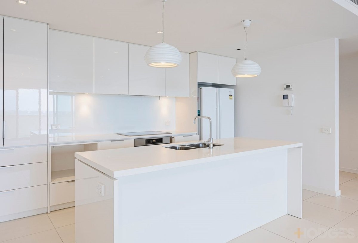 57 / 15 Beach Road Hampton - Residential for sale