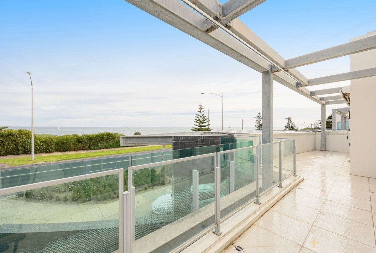 57 / 15 Beach Road Hampton - Residential for sale