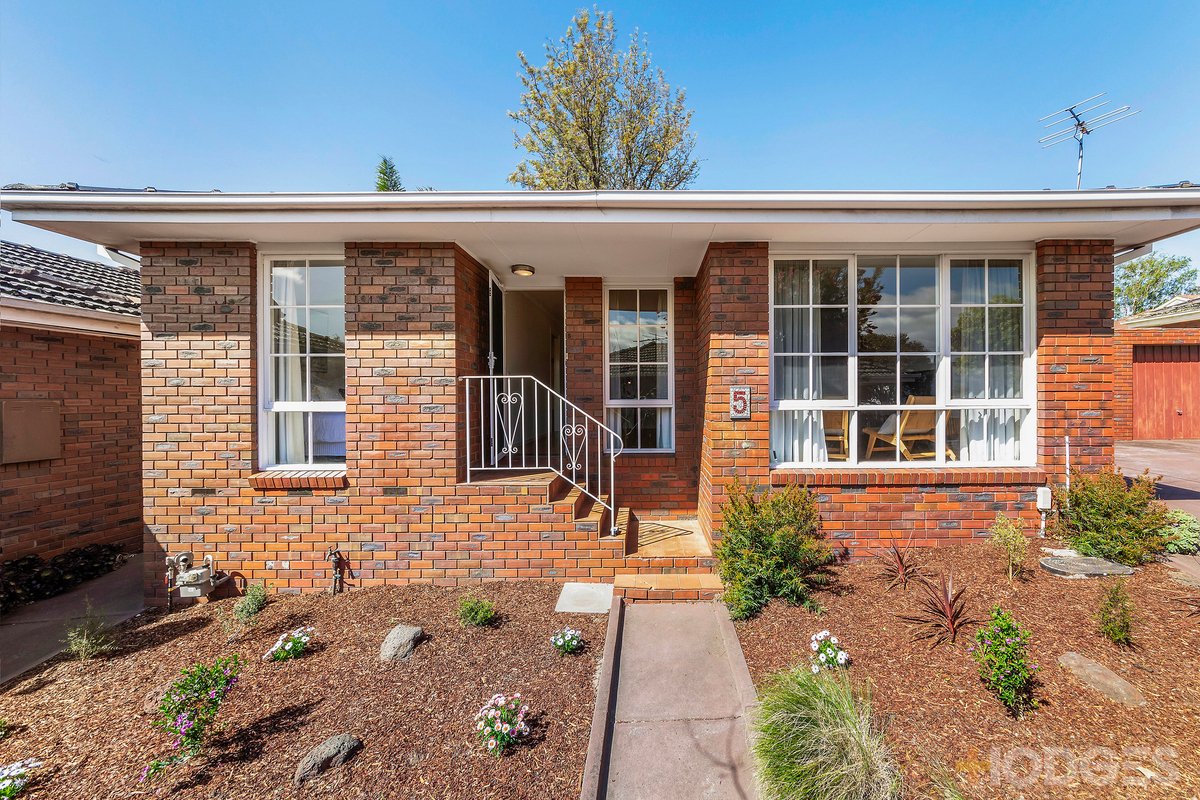 5 / 78 Wickham Road Hampton East - Residential for sale