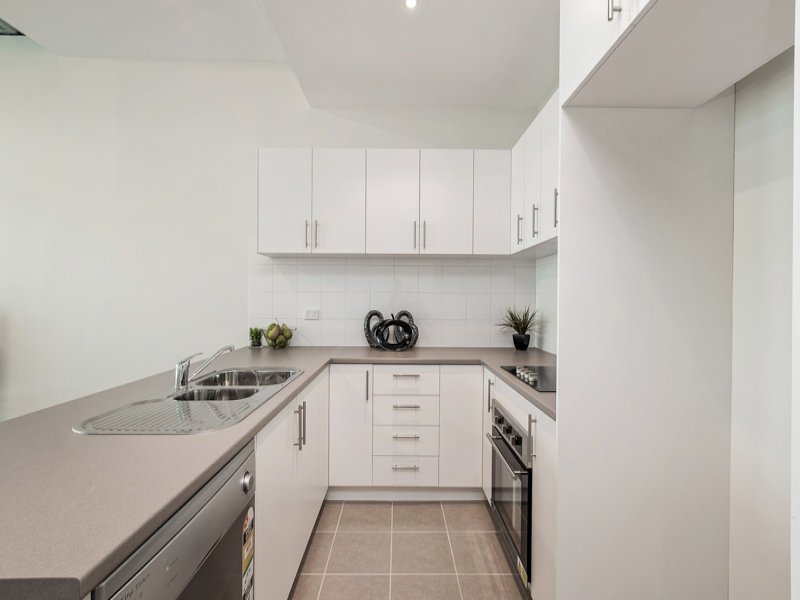 5 / 8-18 Whitehall Street FOOTSCRAY - Residential for sale
