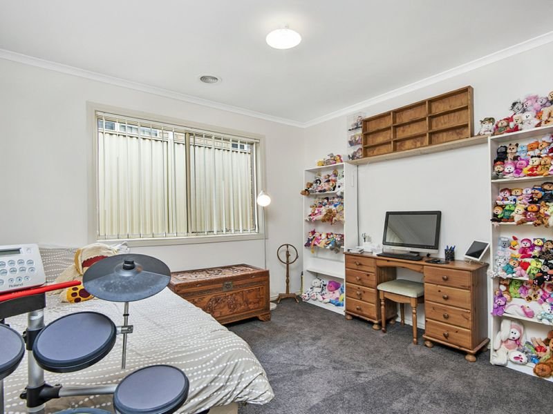 58 Clifton Park Drive CARRUM DOWNS - Residential for sale