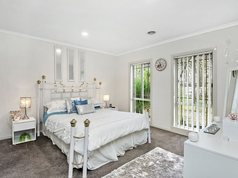 58 Clifton Park Drive CARRUM DOWNS - Residential for sale