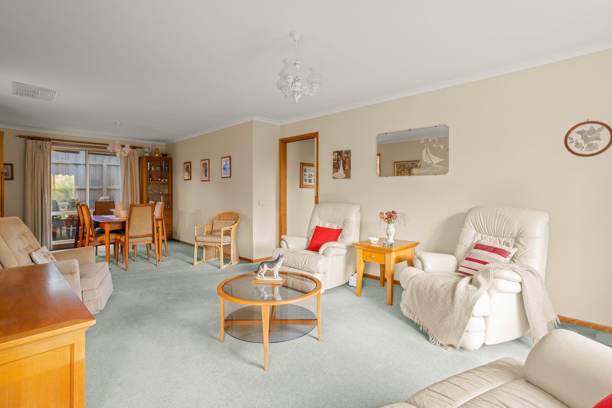 58 Hopetoun Avenue MOUNT MARTHA - Residential for sale