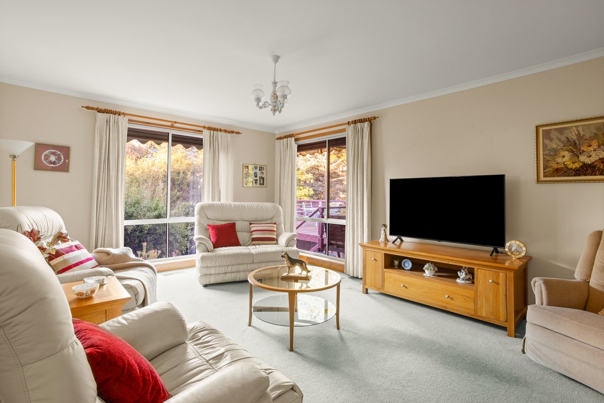 58 Hopetoun Avenue MOUNT MARTHA - Residential for sale