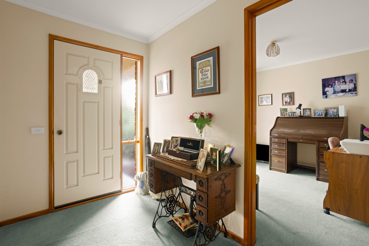 58 Hopetoun Avenue MOUNT MARTHA - Residential for sale