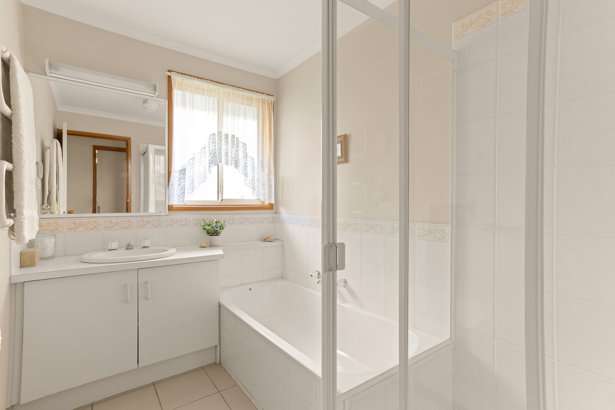 58 Hopetoun Avenue MOUNT MARTHA - Residential for sale