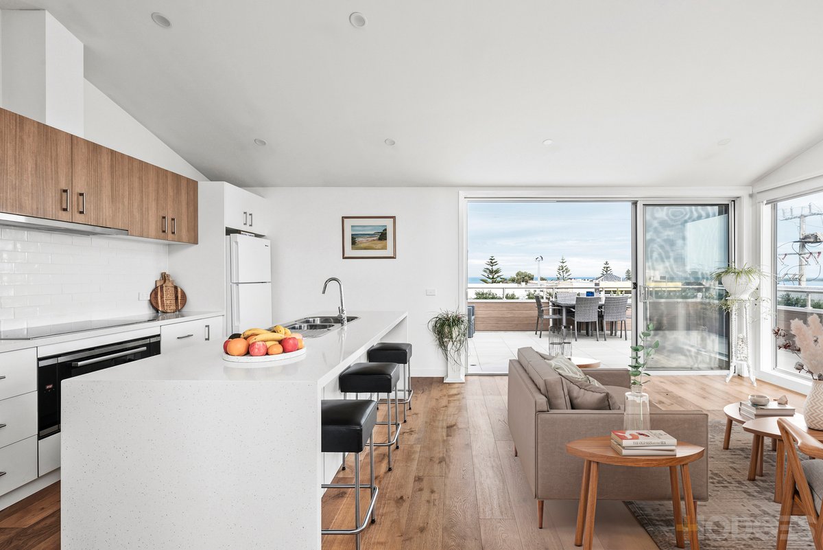 5 / 81 The Parade Ocean Grove - Residential for sale