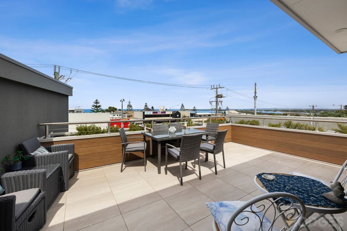5 / 81 The Parade Ocean Grove - Residential for sale