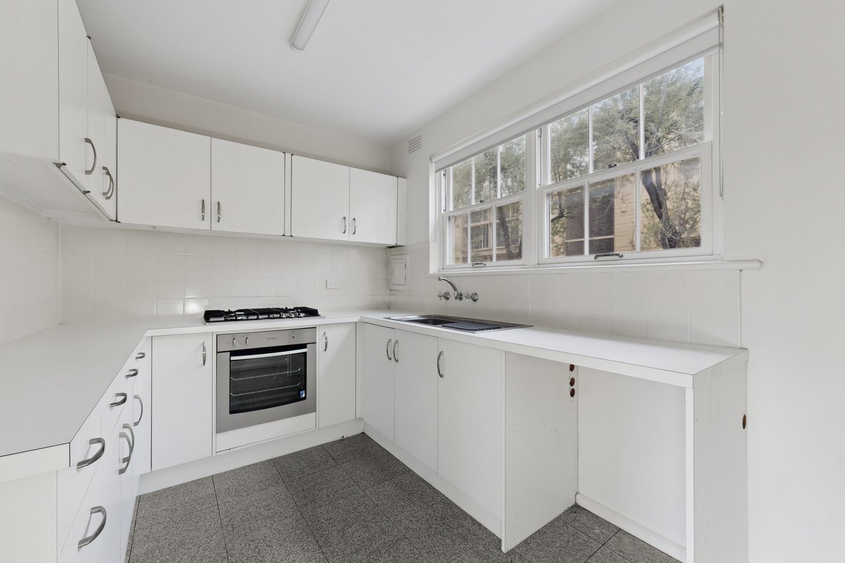5 / 821 Punt Road Street SOUTH YARRA - Residential for lease