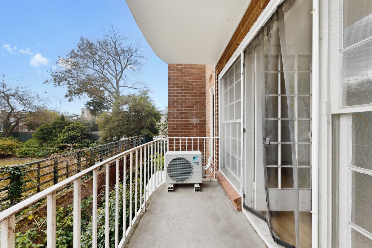 5 / 821 Punt Road Street SOUTH YARRA - Residential for lease