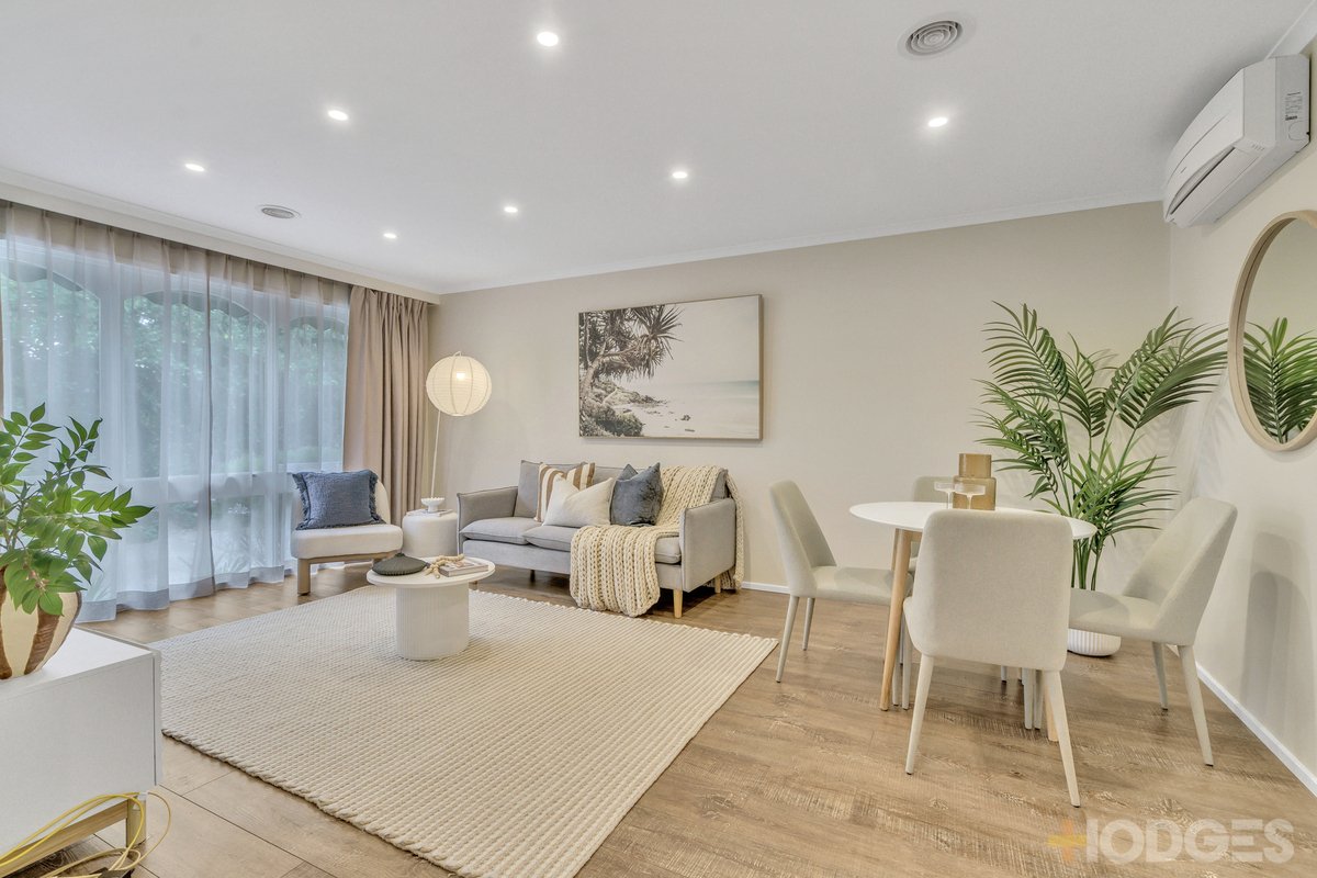 5 / 87 Nepean Highway Mentone - Residential for sale